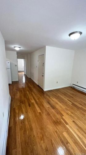 1420 Balcom Ave, Bronx, NY 10461-5803