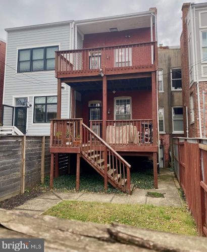 241 12th St, Washington, DC 20003-1401