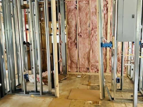 250 Gulf Rd, Northwood NH  03261-4003 exterior