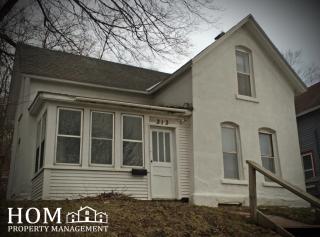 313 6th St, Mankato MN  56001-4448 exterior