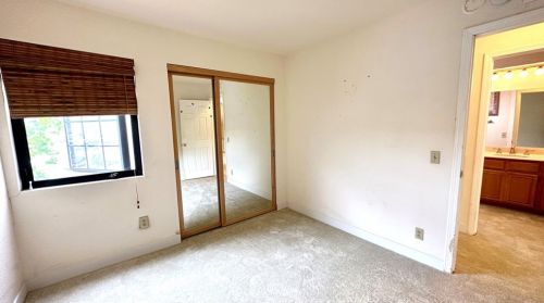 854 Congressional Rd, Simi Valley CA 93065-6613 exterior