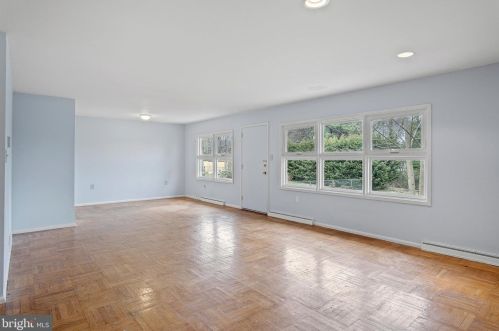 1409 Athens Rd, Wilmington, DE 19803-5111