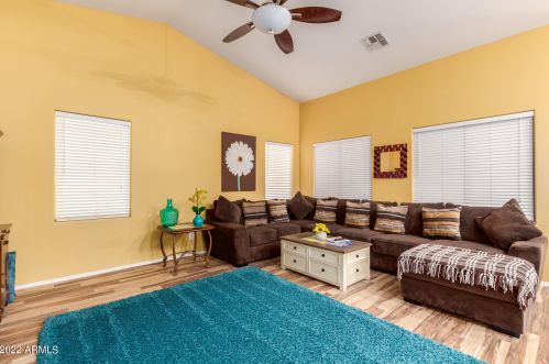 3890 Ashley Dr, Chandler AZ 85249-5261 exterior