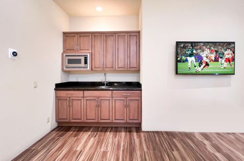 29 Sun Ridge Cir, Rancho Mirage CA  92270-2641 exterior