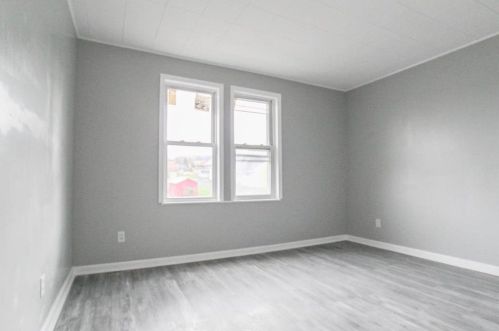 911 Reynolds St, Easton PA  18042-6442 exterior