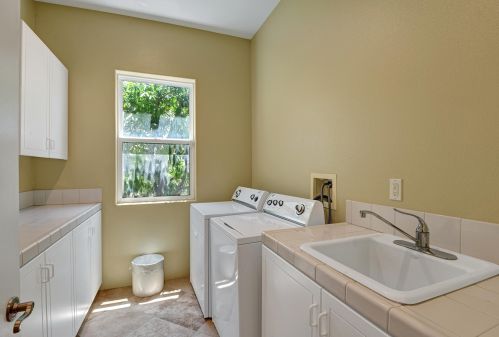 80784 Bellerive, La Quinta CA  92253-5643 exterior