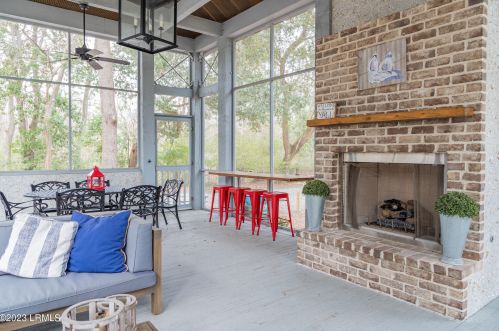 37 Brisbane Dr, Beaufort SC  29902-5718 exterior