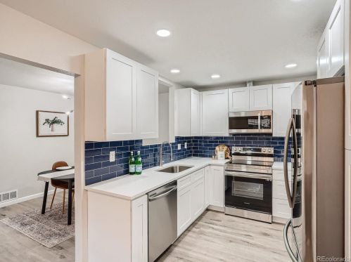 7631 Iowa Ave, Denver CO  80231-5684 exterior