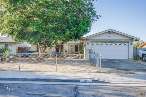 3635 Balmont St, Lancaster, CA 93536-4856