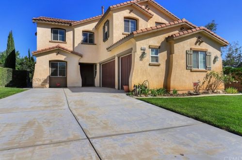 6909 Jasmine Ct, San Bernardino, CA 92407-1929