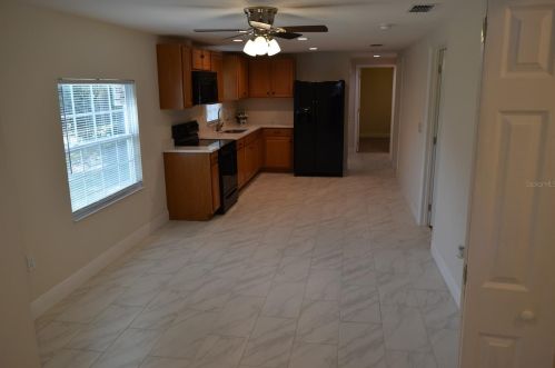1123 Hawthorne Ave, Apopka FL  32703-6399 exterior