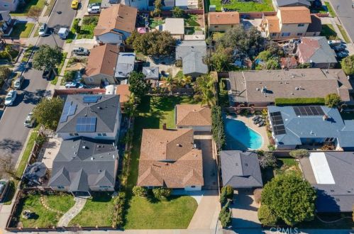 13417 Ocean Gate Ave, Hawthorne CA  90250-5611 exterior