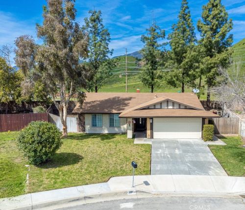2004 Sheridan Rd, San Bernardino, CA 92407-4697