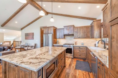 12546 Falcon Point Pl, Truckee, CA 96161-6441