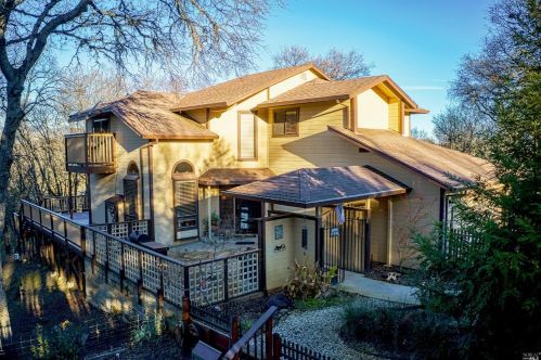 1586 Martin St, Lakeport, CA 95453-9783