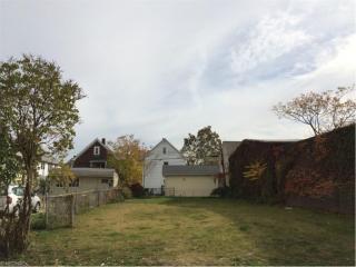 1639 Winchester Ave, Cleveland OH  44107-5036 exterior