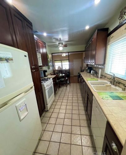 9011 Hermosa Dr, Temple City CA  91780-1836 exterior