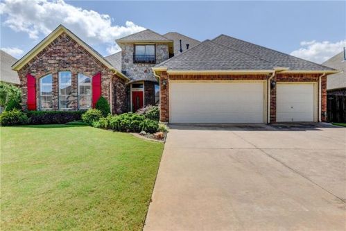 820 Preston Park Dr, Yukon, OK 73099-2142