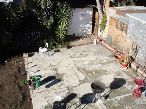 1255 106 Ave, Oakland CA 94603-3813 exterior