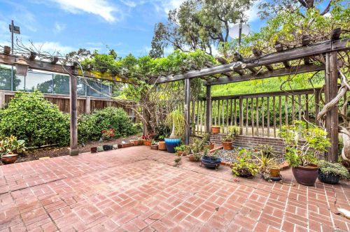 3912 Caminito Del Mar Cv, San Diego CA 92130-2519 exterior