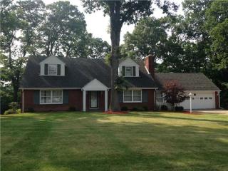 227 Oakhaven Dr, Moon Twp, PA 15108-2935