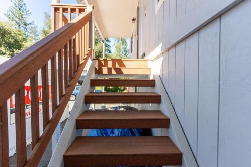 17155 Oscar Dr, Grass Valley CA  95949-7220 exterior