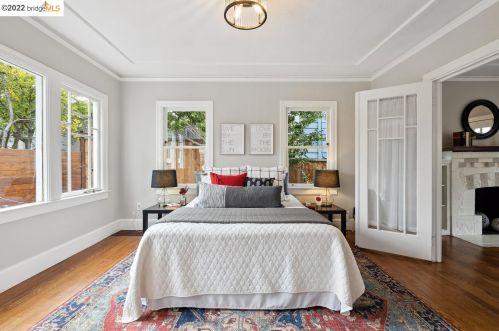 668 Jean St, Oakland CA  94610-1410 exterior