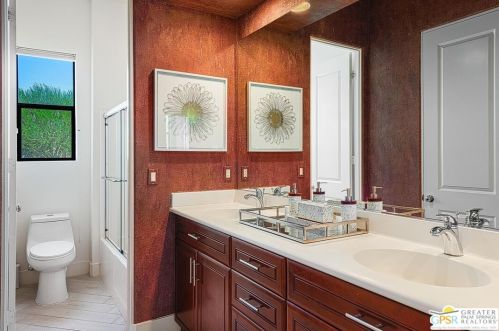 1441 Amelia Way, Palm Springs CA  92262-3446 exterior