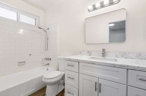 5232 Corteen Pl, North Hollywood CA  91607-2589 exterior