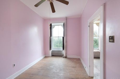 5 Eastman Ter, Poughkeepsie NY  exterior