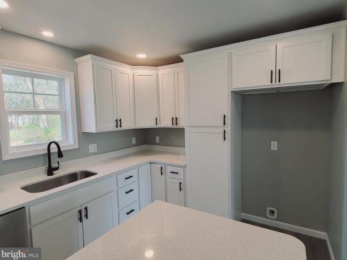 99 Sorghum Mill Rd, Dover DE  19901-6806 exterior