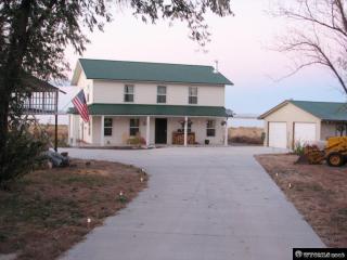 220 Ocean Lake Rd, Riverton, WY 82501-8318