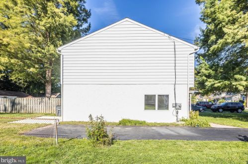 415 Jefferson Ave, Downingtown PA 19335-3025 exterior