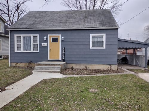 919 Uncapher Ave, Marion OH  43302-7148 exterior