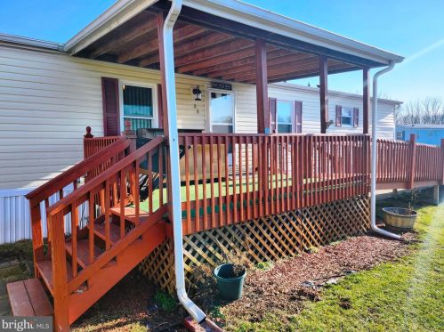 84 Vasilios Dr, Carlisle, PA 17015-9012
