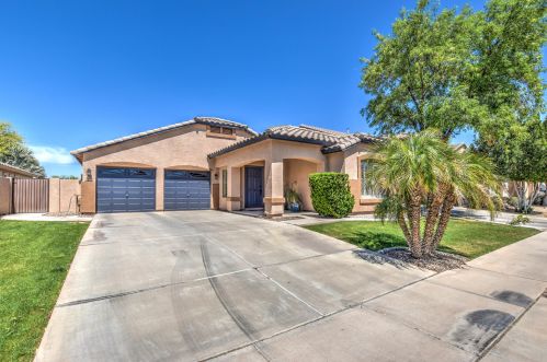 3450 Phelps St, Gilbert, AZ 85295-2134
