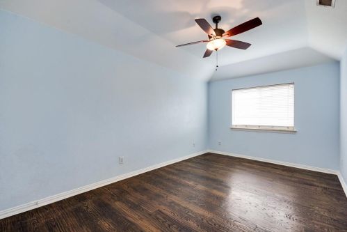 4604 Deer Valley Ln, Richardson TX  75082-3872 exterior