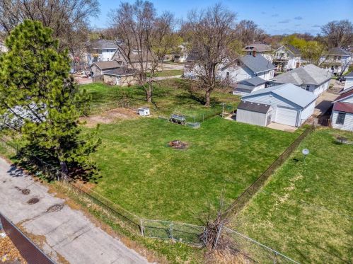 1342 Harvey St, Green Bay, WI 54302-1916