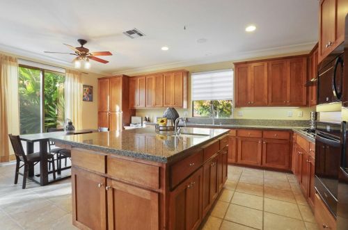 4021 Calistoga Ct, Modesto CA  95356-8987 exterior
