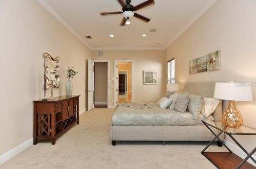 2641 Grand Lakeside Dr, Palm Harbor FL  34684-1028 exterior