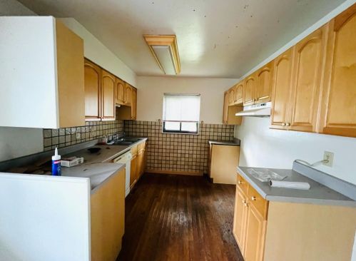 4409 Galbraith Rd, Cincinnati, OH 45236-2715