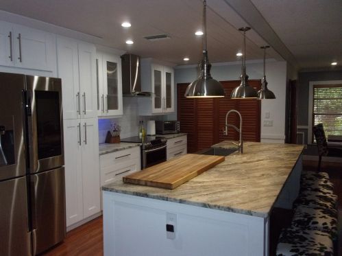 2014 Dover Ct, Oldsmar FL  34677-2527 exterior