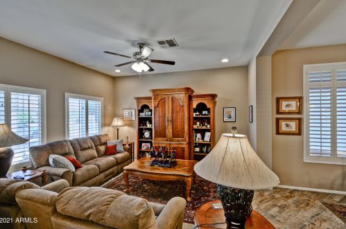 14943 Buttonwood Dr, Sun City AZ 85375-5749 exterior