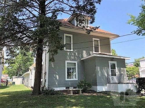 221 Cass St, Lacelle, IA 50213-1466