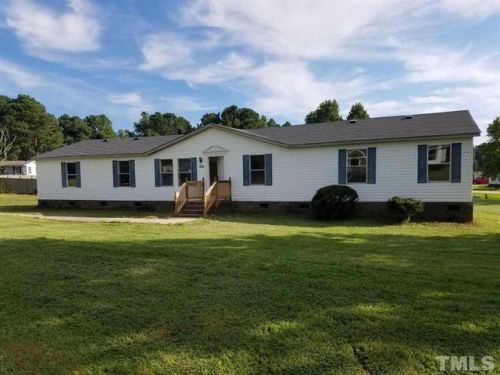 7000 Dardinelle Pl, Eagle Rock NC  27591-6710 exterior