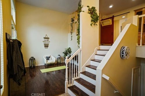 26804 Marina Point Ln, Santa Clarita, CA 91355-5203