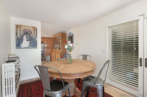 2451 Beryl St, San Diego CA 92109-3401 exterior