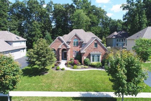 3465 Boulder Ridge Dr, Maumee, OH 43537-9462