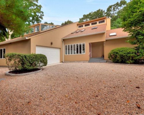 400 Windjammer Dr, Southold NY  11971-2217 exterior