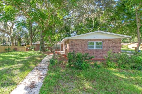 601 Loomis St, Orange City, FL 32763-3007